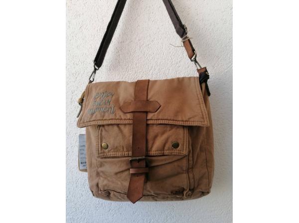 7170 BRANCO BAG OMUZ TABA ÇANTA B 7170 BRANCO BAG OMUZ TABA ÇANTA B
